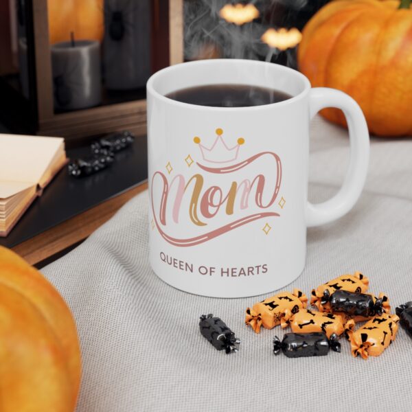 Mom Queen of Hearts – White Ceramic Mug Cup 11 oz for Mother – Mothers day gift - Image 6